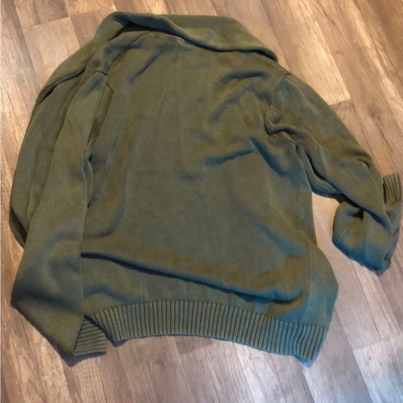 Mens green cardigan sweater - Picture 2 of 3